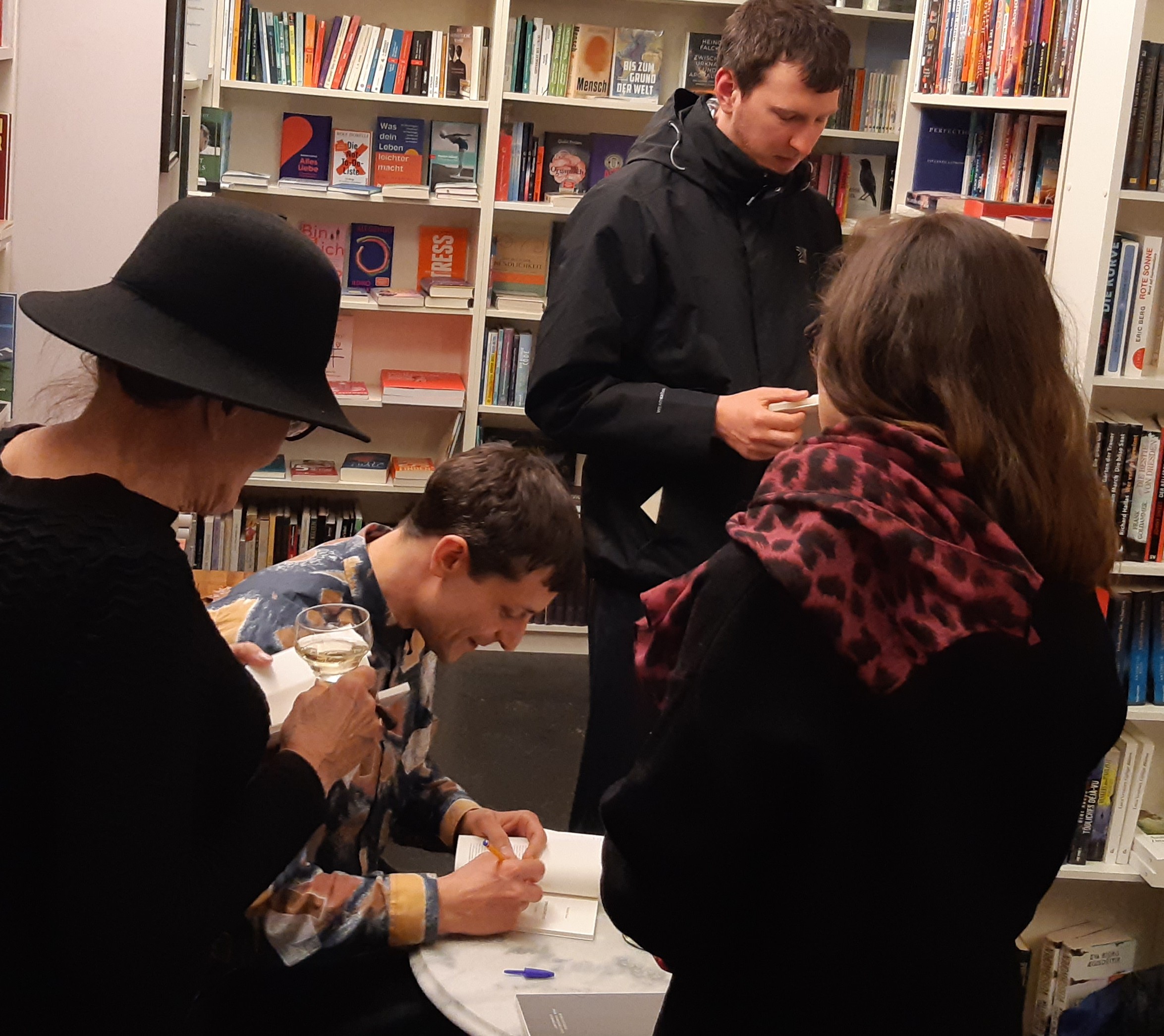 Die hundertdreiundzwanzigste Lesung mit Bebedikt STEINER